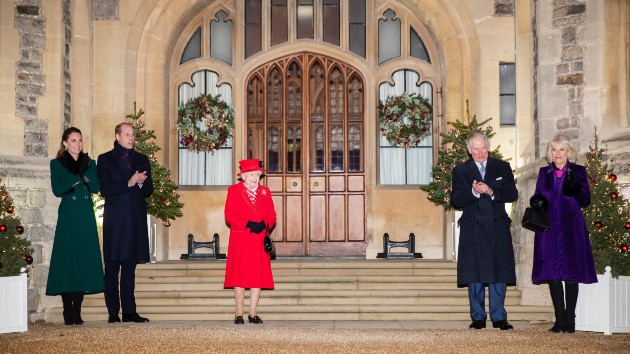 getty_12920_britainroyalfam