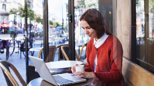 istock_121620_parisworkingwoman