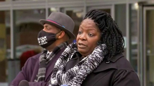chicago-botched-raid-anjanette-young-01-abc-llr-201217_1608240205980_hpmain_16x9_992201