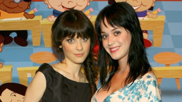 getty_zooey_and_katy_12222020