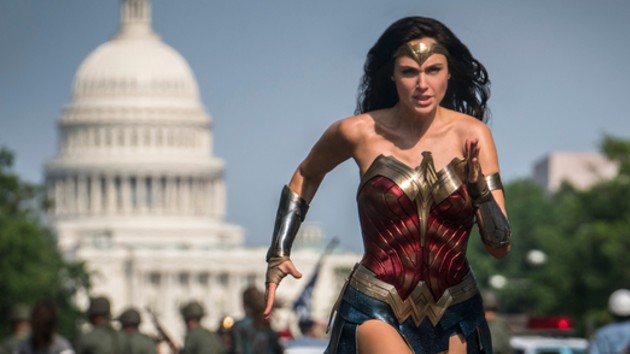 e_wonder_woman_1984_12032020-4