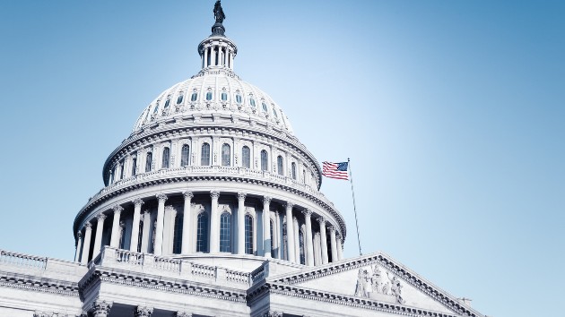istock_1821_uscapbldg