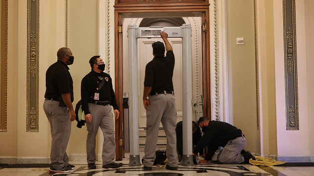 gettyimages_capitolmetaldetectors_011321