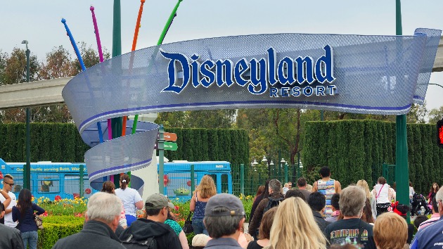 istock_011521_disneyland