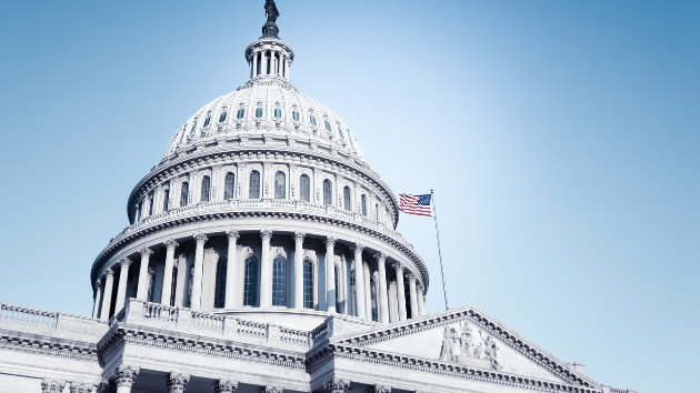 istock_11921_uscapitolddome