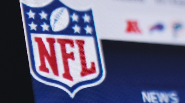istock_012821_nflsuperbowlhereoes