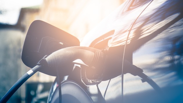 istock_2321_electricvehicle