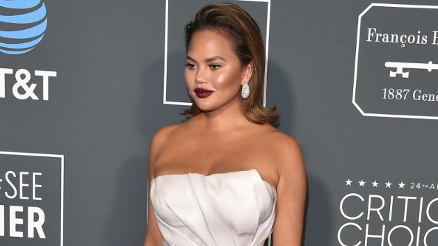 getty_chrissy_teigen_02042021