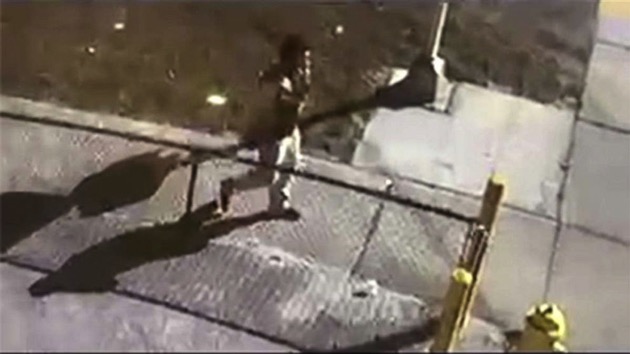 suspect-1-ht-ps-210204_1612452381136_hpmain_16x9_992