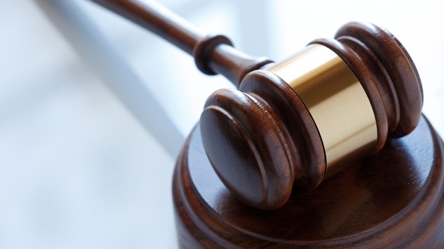 istock_2821_gavel