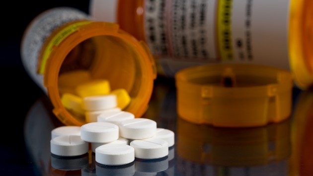 istock_21021_opioidpills