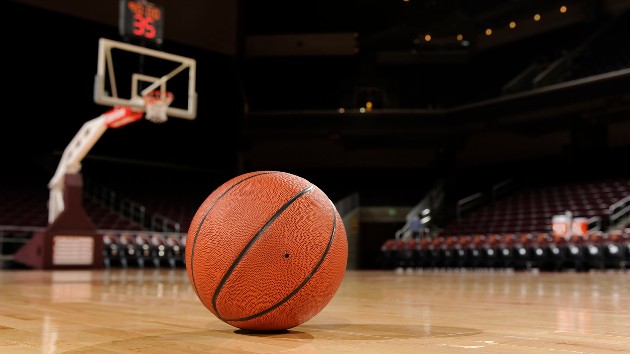 istock_21721_bballcourt