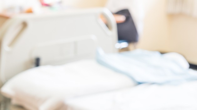 istock_21821_emptyhospbed