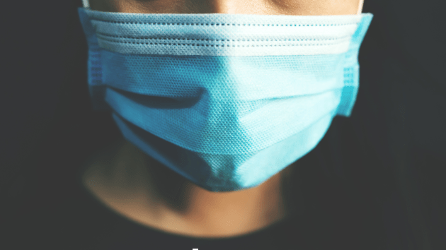 istock_21921_maskwearing