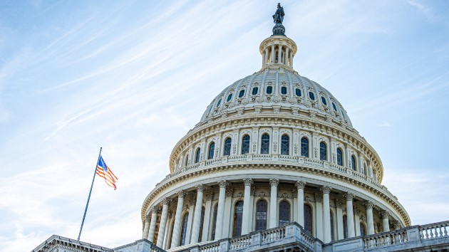 istock_22221_uscaprotunda