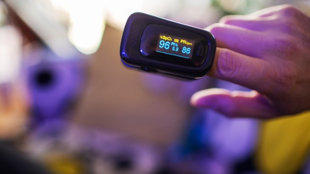 istock_pulseoximeter_022321