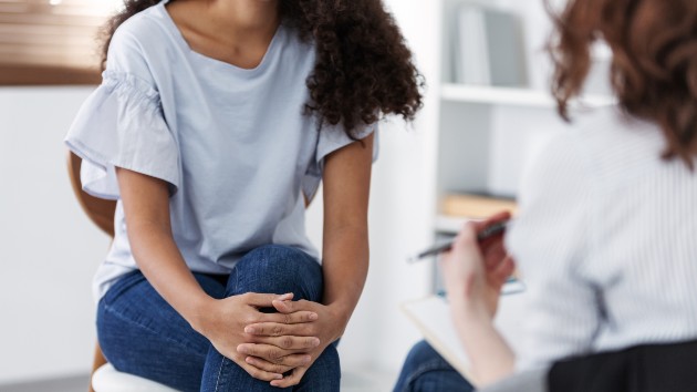 istock_22521_womanspeakingtherapist