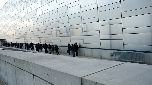 gettyimages_javitscenter_030621