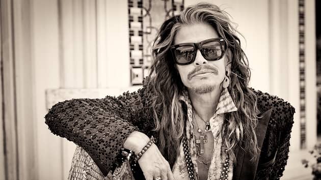 m_steventyler630_bw_013015