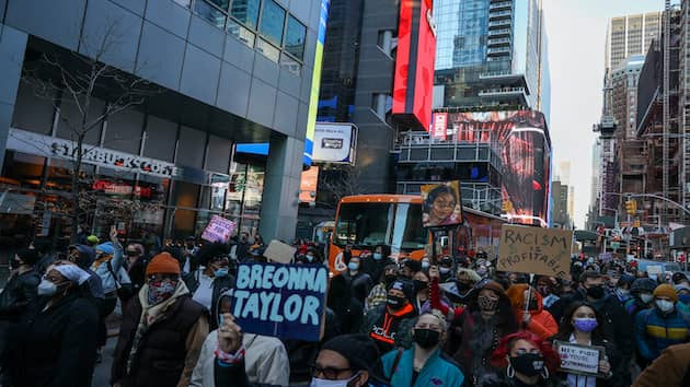 031421_getty_breonnataylor