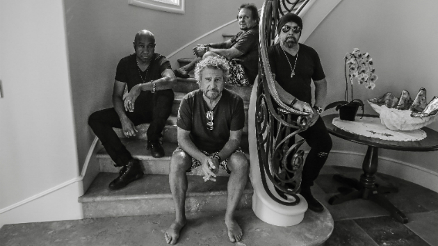 m_sammyhagarthecircle630_onstairs_creditleahsteiger_042020-2