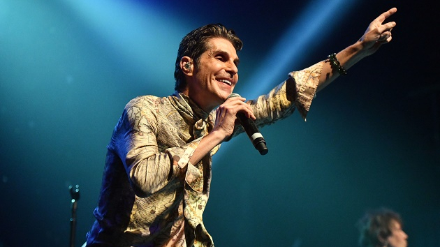getty_perryfarrell630_032221