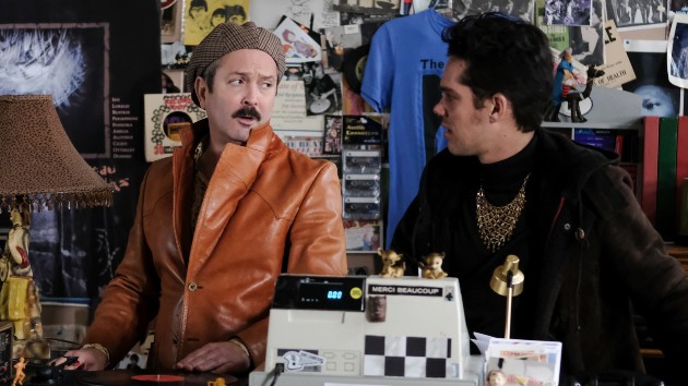 e_thomas_lennon_shoplifters_03292021