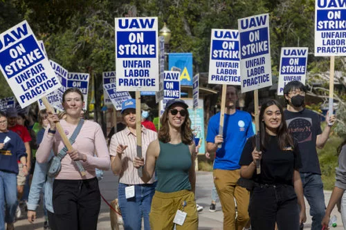 gettyimages_uclastrike_112922-500x333562375-1