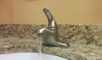 waterfaucet402157