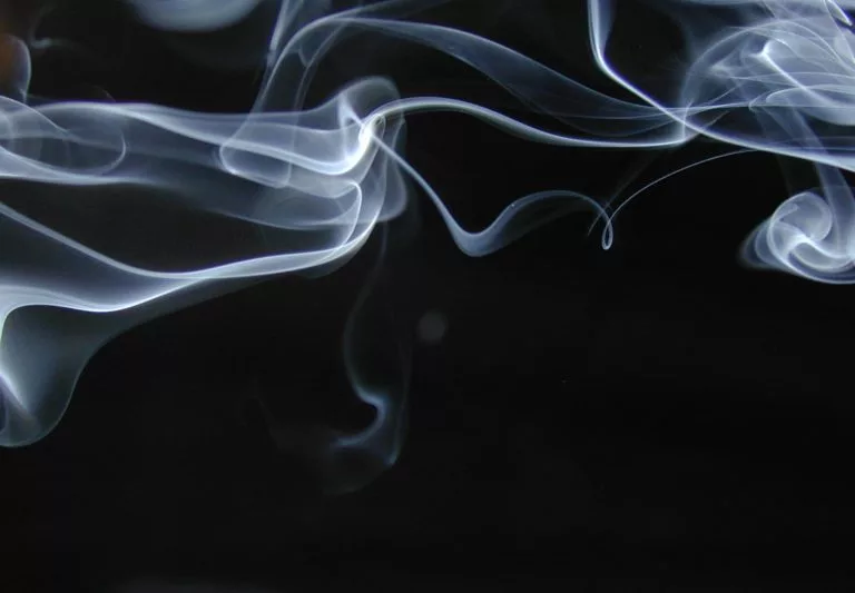 smoke-safe-768x533823661-1