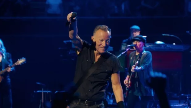 m_brucespringsteenbandperformanceroaddiaries_102124709160