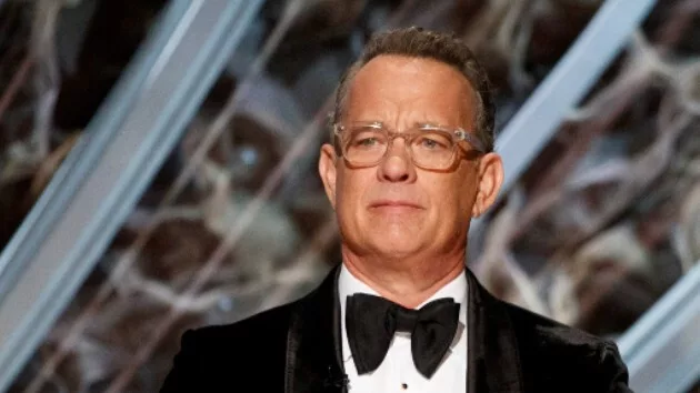 e_tom_hanks_01072020820165