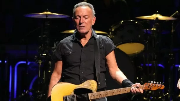 getty_brucespringsteen_01222589129