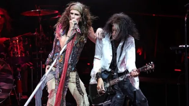 getty_aerosmith_012325906383