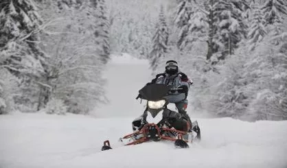 snowmobile-safe-2591722