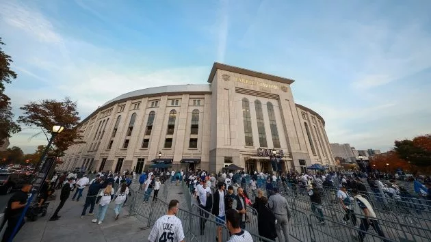 getty_yankeestadium_022125447255