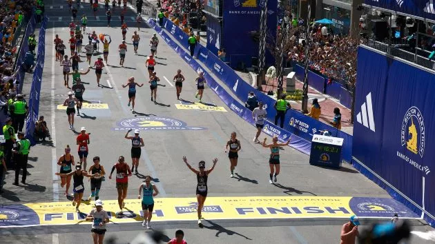 getty_boston-marathon-gty-jef-250407_1744045323663_hpmain297701