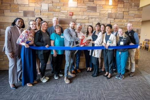 sutec_ribbon-cutting-2-768x512898266-1