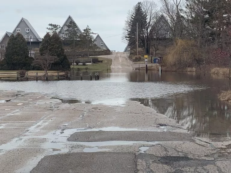 13-chalets-flooded-768x576737358-1