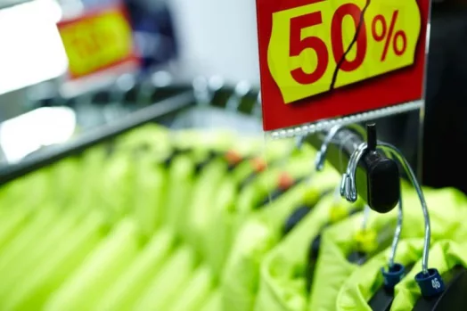 shopping-safe-234534-768x512651768-1