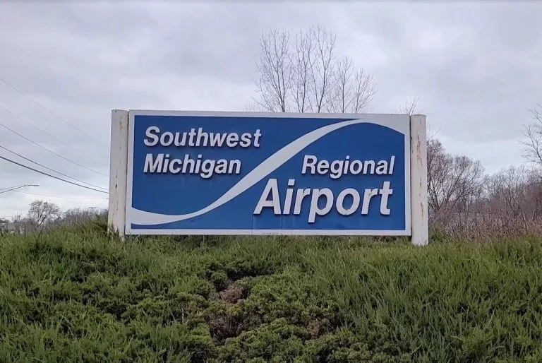 southwest-michigan-regional-airport-2-768x51470480-1