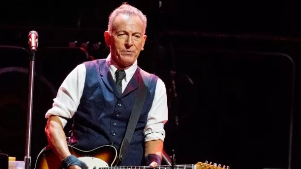 getty_brucespringsteen_052725831719