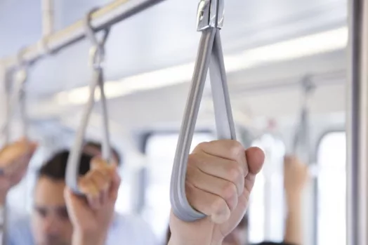 bus-safe-34426118