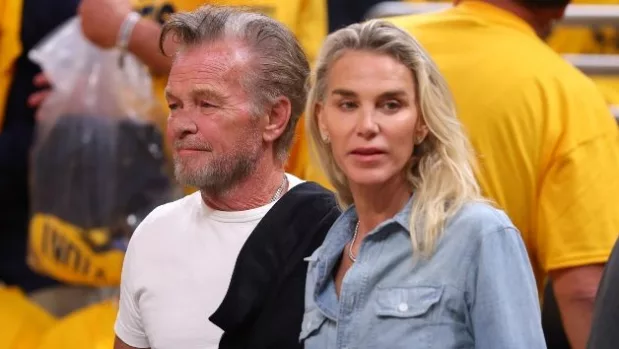 getty_johnmellencamp_052925840863