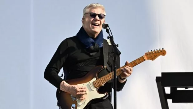 getty_stevemillerband_202540270