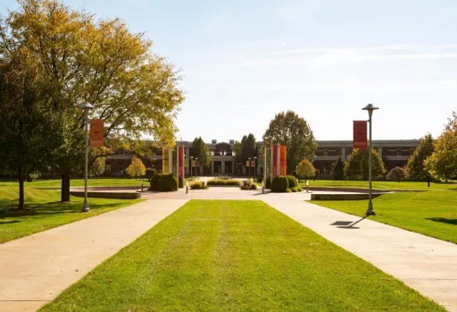 southwestern-michigan-college-768x524348554-1