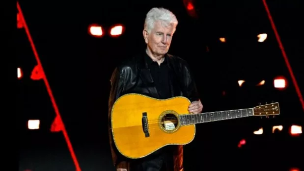 getty_grahamnash_06252569940