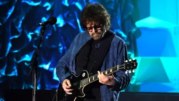 getty_jefflynne_071825150113