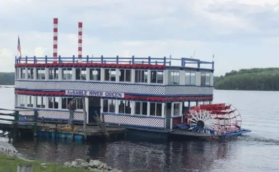 river-queen149475