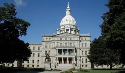 michigancapitol917521